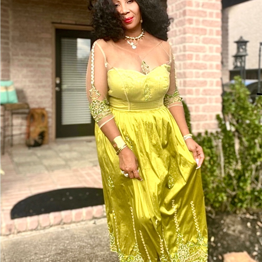 Not Ordinary Couture 🥰